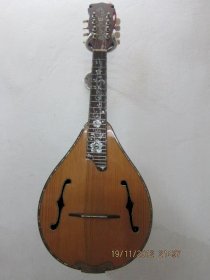 Đàn Mandolin M-02