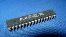 IC ISSI IS61C512
