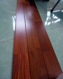 Ván sàn gỗ hương KL02 15x90x1820 mm