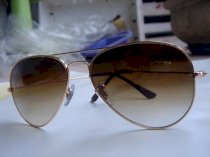 Kính mắt thời trang nam Rayban RB3025 Gold tech ECS000164