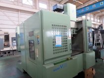 Máy phay CNC Makino V55