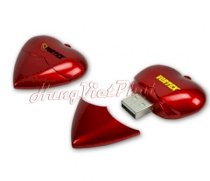 USB hình trái tim 8GB