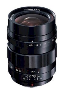 Lens Voigtlander Nokton 17.5mm F0.95