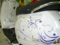 Dán decal xe Vespa Lx Rồng Sao