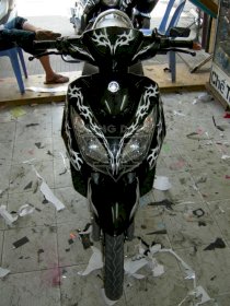 Dán decal xe Yamaha Nouvo Tribal Fire