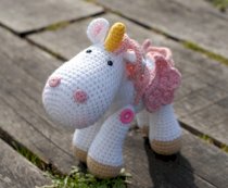 Bạch Kỳ Mã Unicorn WT-042WHI-L (24 cm x 8,5 cm x 22 cm)