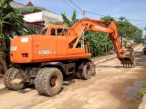 Máy xúc đào DOOSAN SOLAR 130W-V