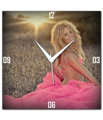 Amore Shakira 2 Wall Clock