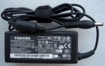 Sạc laptop Toshiba Satellite L310, L500, L510, L600, L630, L635, L700, L730, L735, L740, L750, L800, L805, L850, L855 (19V – 3.42A)