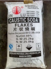 Xút vảy Caustic Soda Flake NaOH 99% 25kg/bao