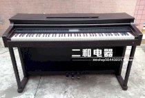 Yamaha CLP-301 