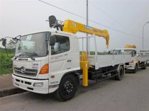 Xe tải Hino FG8JPSL gắn cẩu Soosan