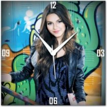 WebPlaza Victoria Justice 1 Analog Wall Clock (Multicolor) 