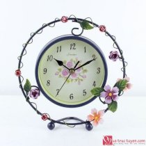 Đồng hồ để bàn khung tròn cuốn hoa