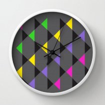 Đồng hồ treo tường Society6 Triangle Pattern