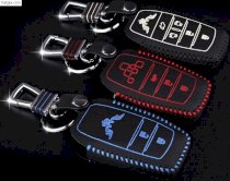 Bao da bọc chìa khóa cho xe OUTLANDER 2015 mẫu khâu tay