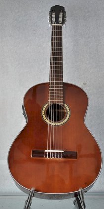 Đàn Guitar Classic HD200