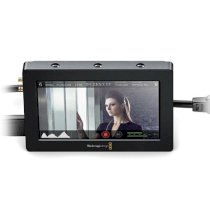 Blackmagic Design Video Assist HDMI/6G-SDI Recorder and 5" Monitor