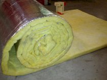 Bông thủy tinh Glasswool TT48kg/m3- có một mặt bạc