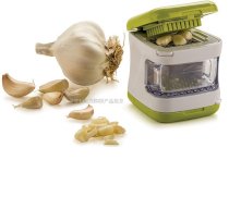 Máy dập hành tỏi siêu tiện dụng garlic cube