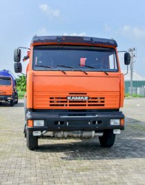 Xe chở xăng dầu KAMAZ 6540 (8X4) 23m3