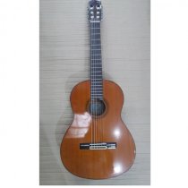 Đàn guitar Yamaha C-320