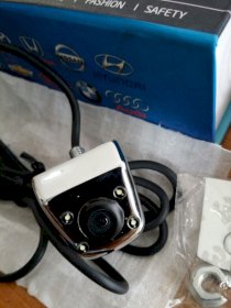 Camera lùi PC7070 Led