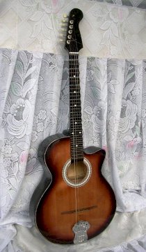 Đàn Guitare cổ nhạc DD 013
