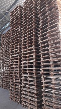 Pallet gỗ keo 1300x1100x156 mm