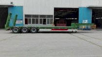 Fooc lùn 3 trục chở máy chuyên dùng tải 48 tấn
