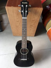 Đàn ukulele Yael gỗ màu đen UK-GD02