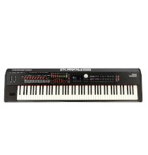 Đàn piano Roland RD 2000