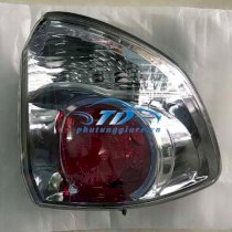 Đèn hậu miếng ngoài Toyota Fortuner 815610K200