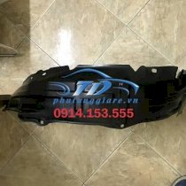 Chắn bùn lòng dè phải Ford Ranger UR8756131C-4