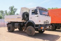 Xe tải ben Kamaz 43265 4x4 thùng 5.6m3