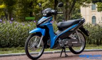 Xe máy Honda Wave RSX FI 110cc phiên bản phanh cơ vành nan hoa 2018 (Đen xanh)