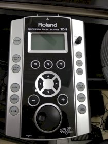 Trống điện tử Roland TD9