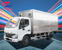 Xe tải Hino XZU730, 8,5 tấn thùng kín