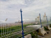 Hàng rào mạ kẽm sơn tĩnh điện, chấn sóng tăng cứng - Nhật Minh Hiếu