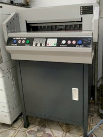 Máy xén giấy điện 450VS