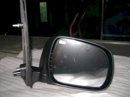 Gương chiếu hậu đen (taxi) trái Toyota Innova 2006