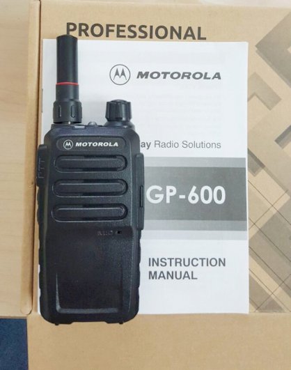 Máy bộ đàm Motorola GP-600