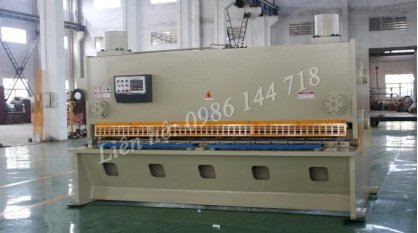 Máy cắt tôn thủy lực DongHai QC11Y-12x6000