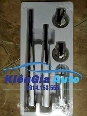 Ốp mạ inox cần gạt mưa KIA BONGO 3