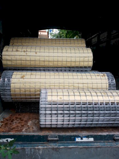 Lưới thép hàn D3 a50x50 hàng mạ kẽm dạng cuộn- Nhật Minh Hiếu