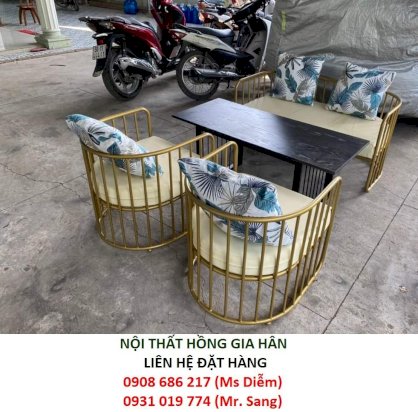 Bàn ghế cafe sắt lót đệm giá rẻ HGH183