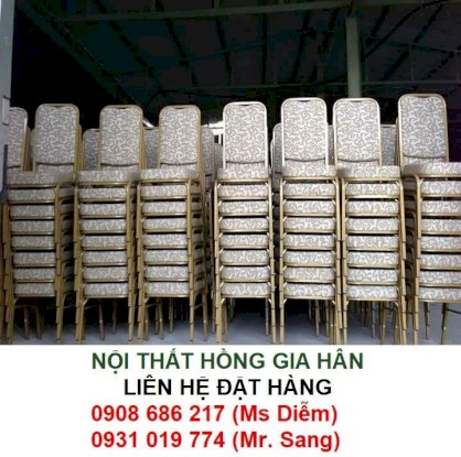 Ghế nhà hàng khách sạn màu trắng HGH769