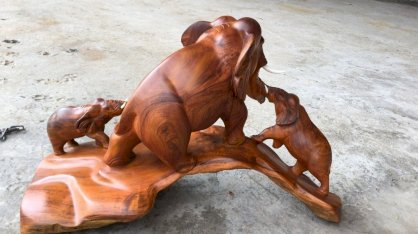 Voi mẫu tử gỗ hương 01 - Thế giới mỹ nghệ