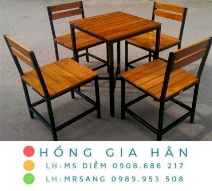 Bộ bàn ghế quán ăn mặt gỗ chân sắt Hồng Gia Hân C137