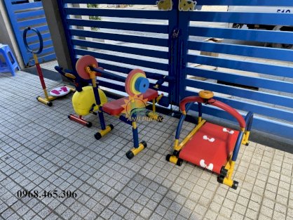 Dụng cụ tập gym trẻ em